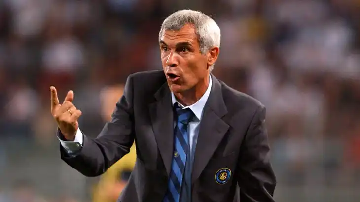 Portrait de l'entraineur de l'Inter : Hector Raul Cuper